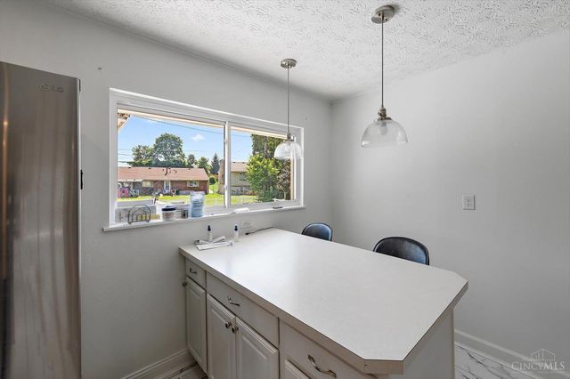 390 Sandy Lane, Franklin, OH 45005