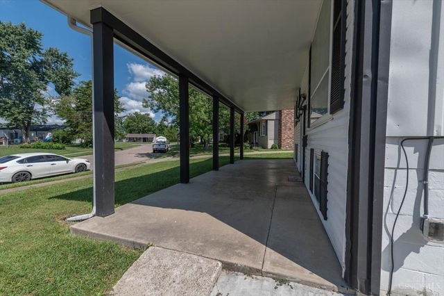 390 Sandy Lane, Franklin, OH 45005