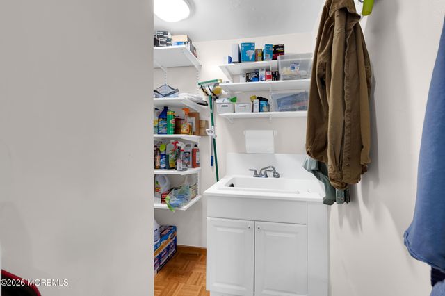 311 Shawnee Drive, Brick, NJ 08724