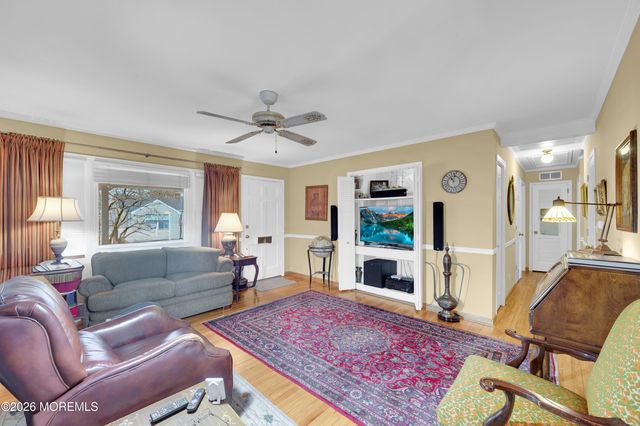 311 Shawnee Drive, Brick, NJ 08724