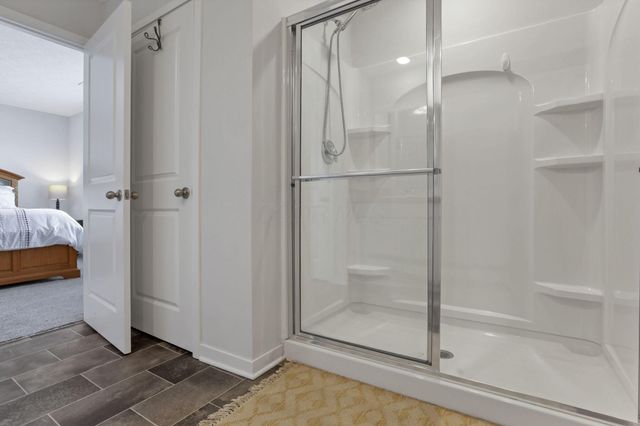 380 E Trinity Way, Newark, OH 43055