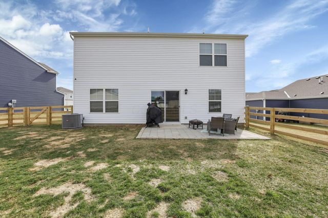 380 E Trinity Way, Newark, OH 43055