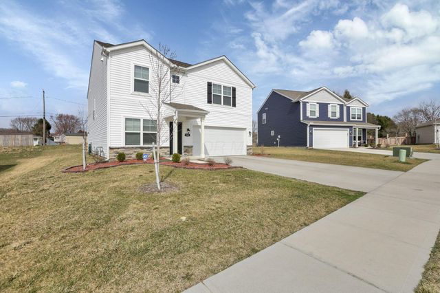 380 E Trinity Way, Newark, OH 43055