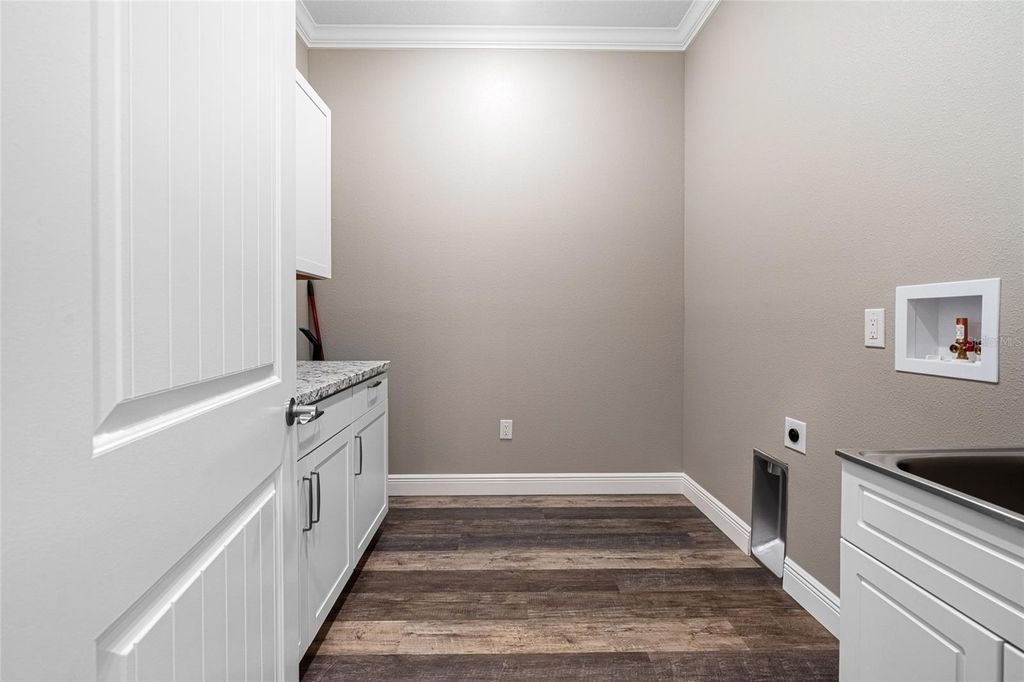 Image 24 of property listing at 3183 E FAWN COURT, Inverness, FL 34452