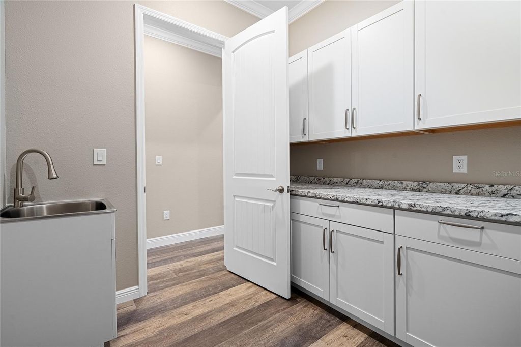 Image 25 of property listing at 3183 E FAWN COURT, Inverness, FL 34452