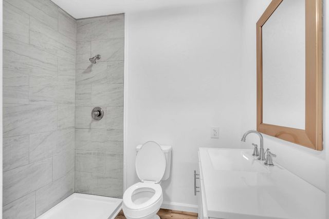 3548 E Lamona Avenue, Fresno, CA 93703