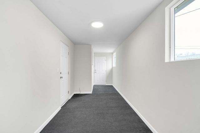 3548 E Lamona Avenue, Fresno, CA 93703