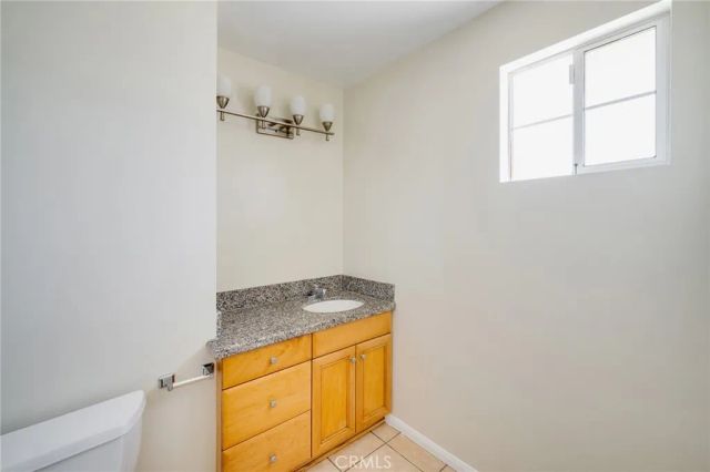 1011 Thompson Avenue C, Glendale, CA 91201