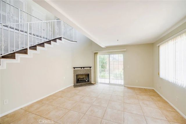 1011 Thompson Avenue C, Glendale, CA 91201