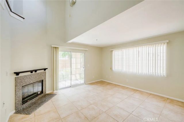 1011 Thompson Avenue C, Glendale, CA 91201