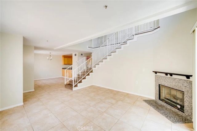 1011 Thompson Avenue C, Glendale, CA 91201