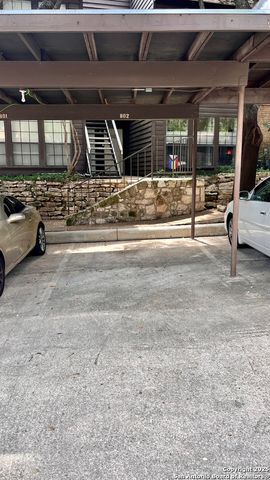 8655 Datapoint Dr Apt 802, San Antonio, TX 78229