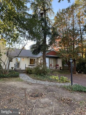 54 IRVING PL, Feasterville-trevose, PA 19053