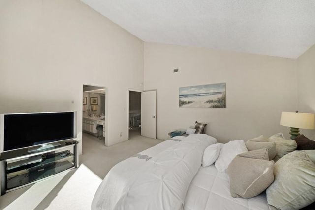 60 Beach Park Boulevard, Foster City, CA 94404