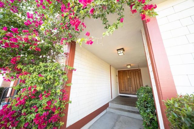 60 Beach Park Boulevard, Foster City, CA 94404