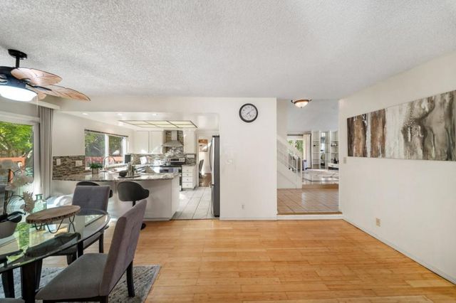60 Beach Park Boulevard, Foster City, CA 94404