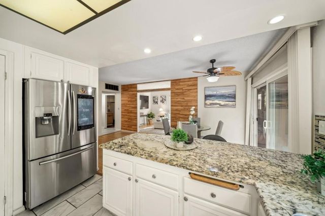 60 Beach Park Boulevard, Foster City, CA 94404