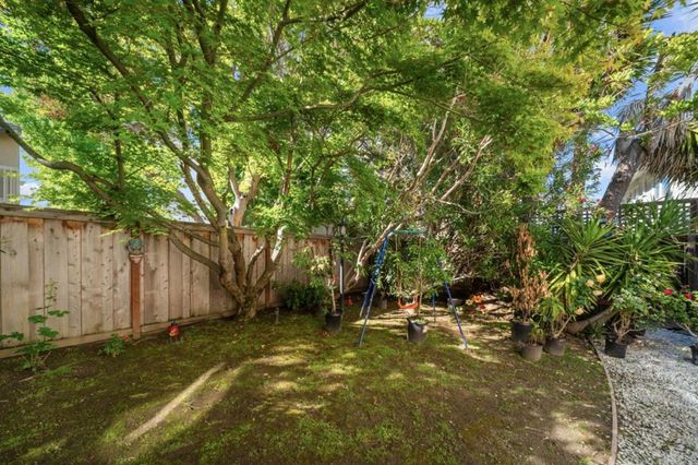60 Beach Park Boulevard, Foster City, CA 94404