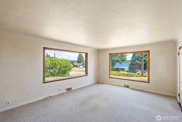 7073 Chico Way NW, Bremerton, WA 98312