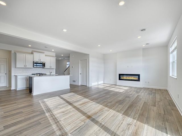 7264 183rd Street W, Lakeville, MN 55044