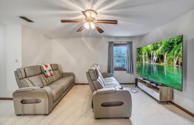 3011 Willow Oak Lane, Sealy, TX 77474