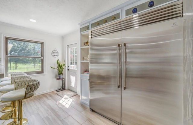 3011 Willow Oak Lane, Sealy, TX 77474