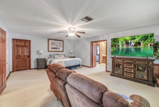3011 Willow Oak Lane, Sealy, TX 77474