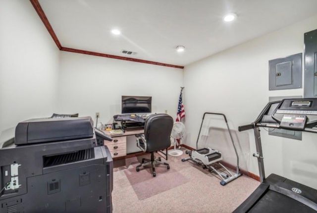 3011 Willow Oak Lane, Sealy, TX 77474