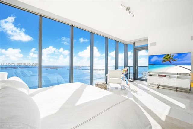 1451 Brickell Ave 3902, Miami, FL 33131