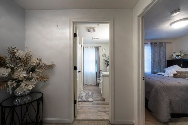 417 Hildreth St 2, Lowell, MA 01850