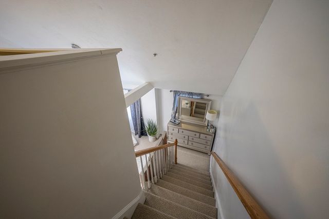 417 Hildreth St 2, Lowell, MA 01850