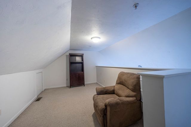 417 Hildreth St 2, Lowell, MA 01850