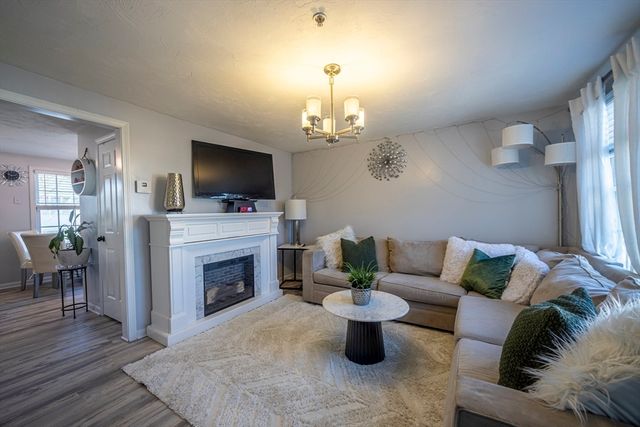 417 Hildreth St 2, Lowell, MA 01850