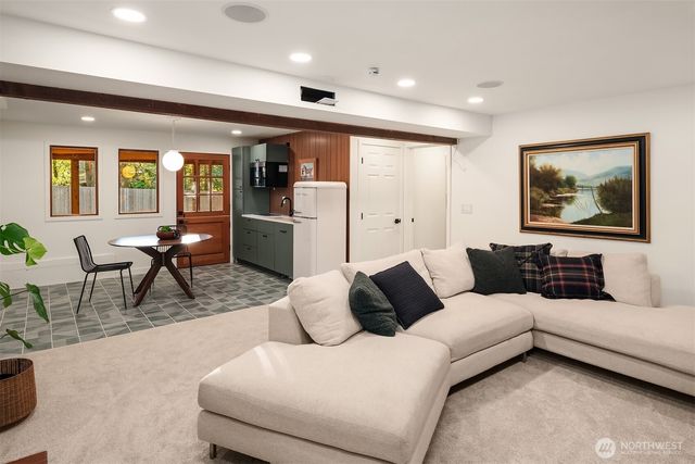 24024 95th Place W, Edmonds, WA 98020