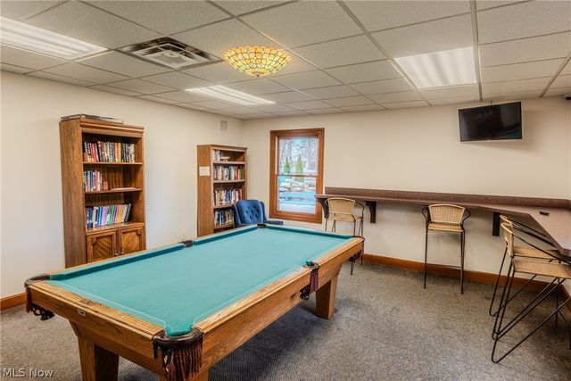 2904 Shakespeare Lane, Avon, OH 44011