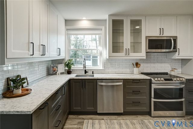 2910 Shoreham Dr, Richmond, VA 23235