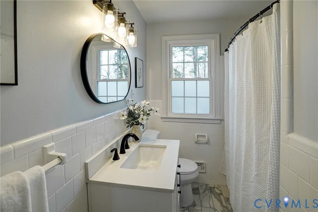 2910 Shoreham Dr, Richmond, VA 23235