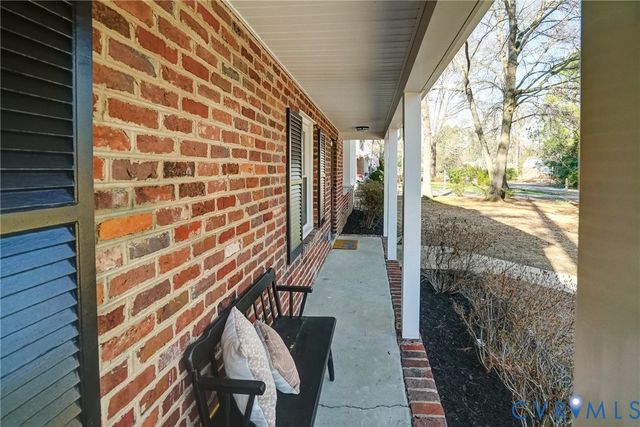 2910 Shoreham Dr, Richmond, VA 23235