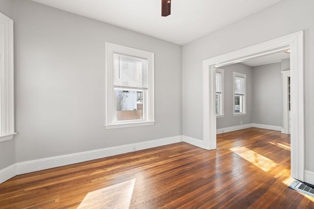 3 Lawry St 3, Quincy, MA 02169