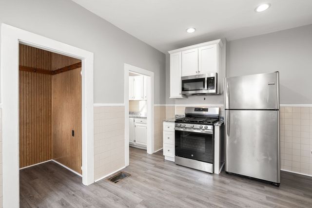 3 Lawry St 3, Quincy, MA 02169