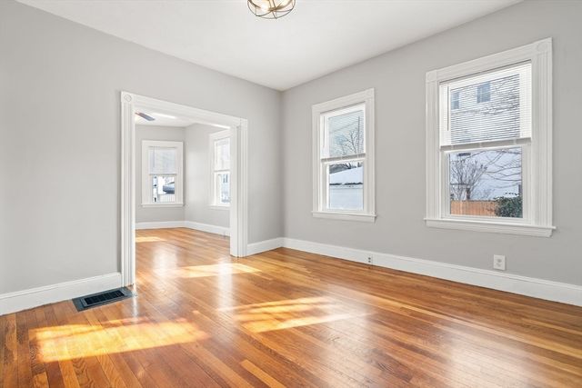 3 Lawry St 3, Quincy, MA 02169