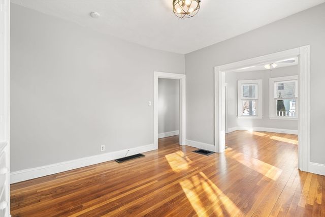 3 Lawry St 3, Quincy, MA 02169