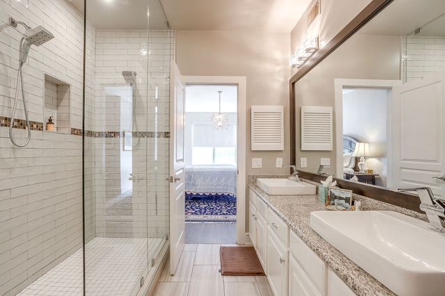 3333 Darcy Street 2203, Fort Worth, TX 76107