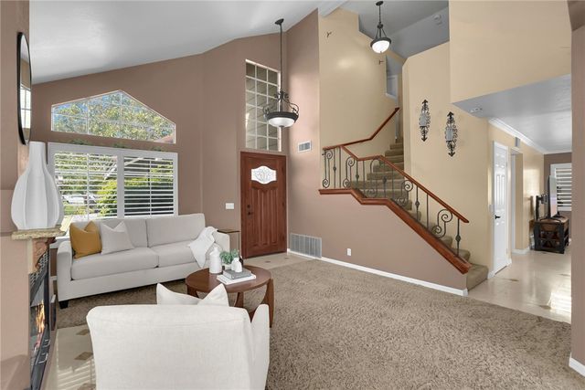 3332 Fallenleaf, Corona, CA 92882