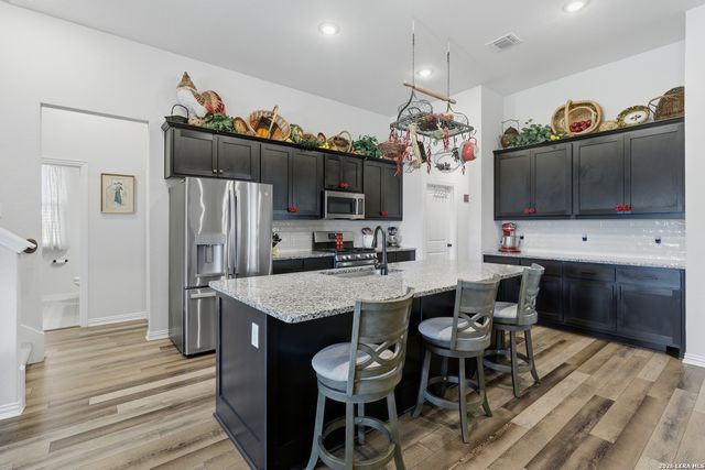 373 Coyote Creek, Kyle, TX 78640