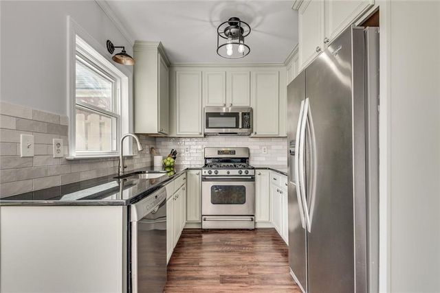 100 Mount Vernon Circle, Atlanta, GA 30338