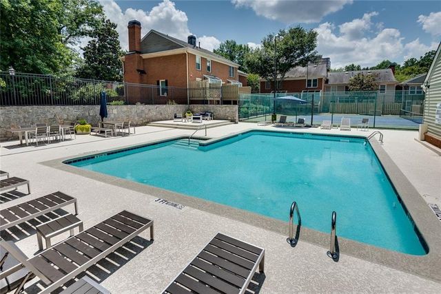 100 Mount Vernon Circle, Atlanta, GA 30338