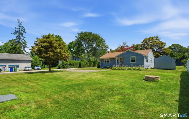 59 North Main Street, East Hampton, CT 06424