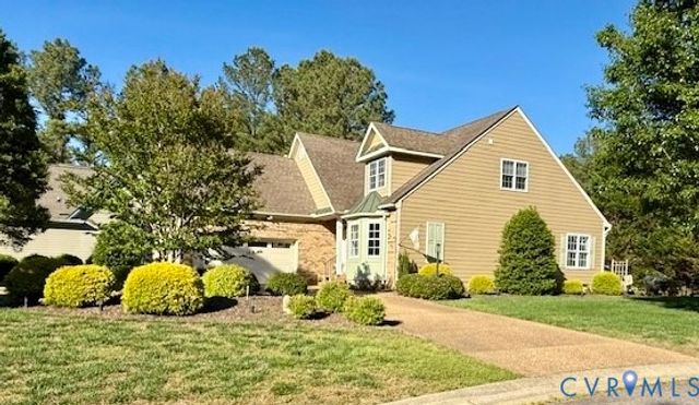 11283 Winding River Rd, Providence Forge, VA 23140