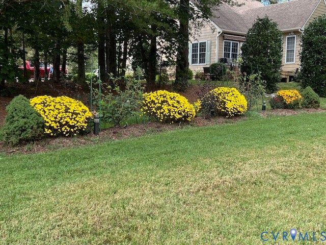 11283 Winding River Rd, Providence Forge, VA 23140
